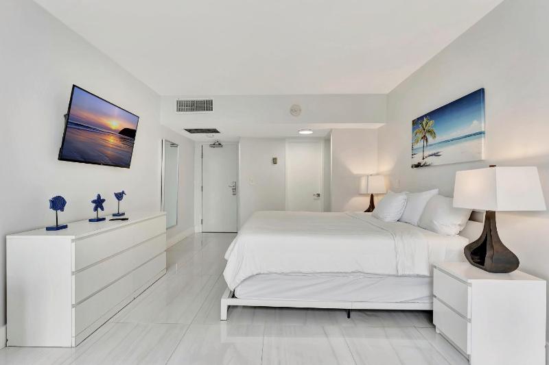 Ocean Manor Beach Resort - image 11