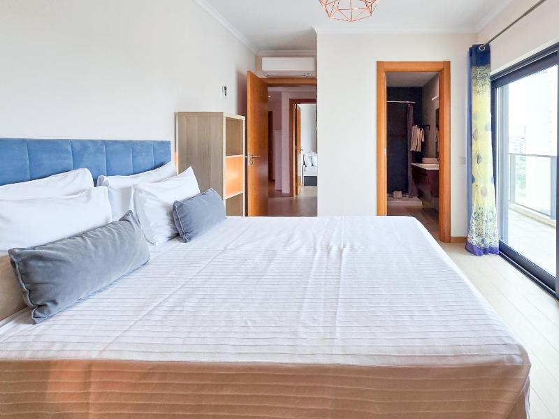Apartment Rocha Prime Beachside Bliss - image 37