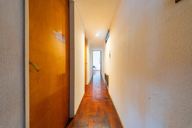 Spacious apartment in the central area - image 36