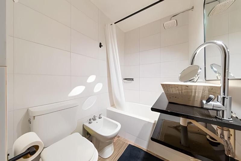 Spacious apartment in the central area - image 38