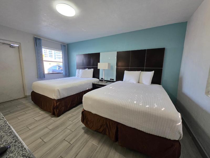 Coral Motel - Across from Public Beach Access - image 18