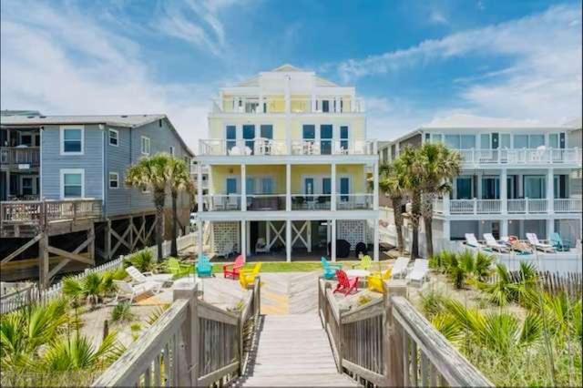 NEW Reno BEACH FRONT 4BD BA Game room Elevator - image 42