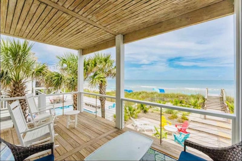 NEW Reno BEACH FRONT 4BD BA Game room Elevator - image 28
