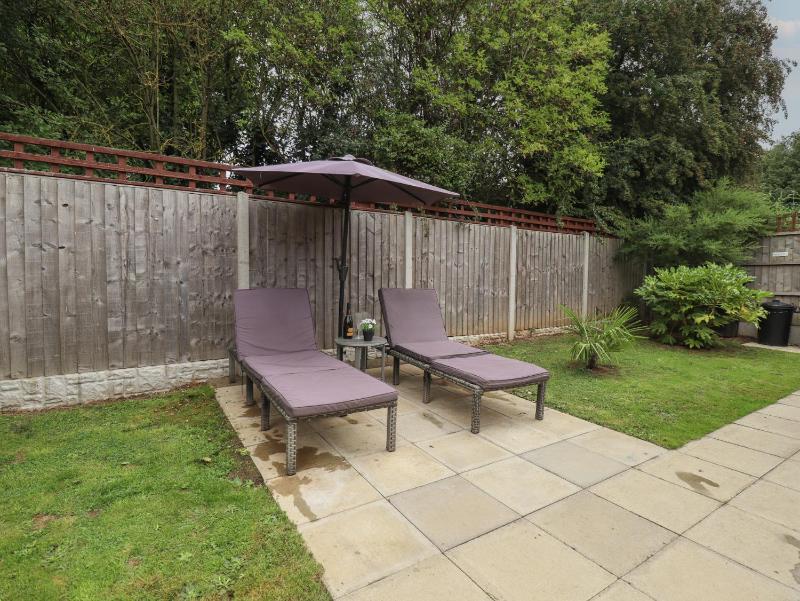 Marsh View Cottage - image 10