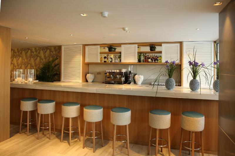 Santa Mónica Suites Hotel - image 21