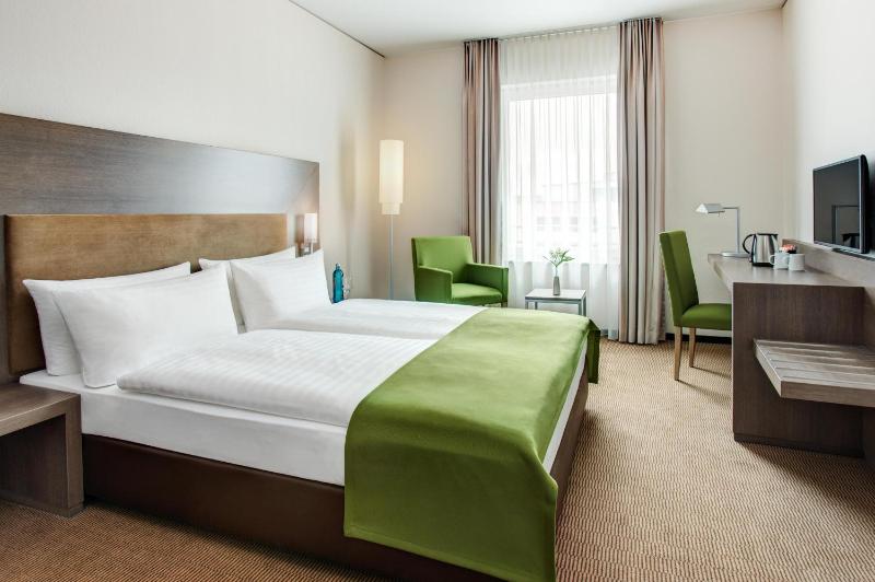 Business Double Room image 4