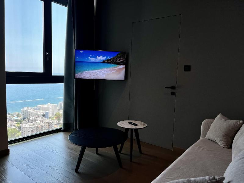 STAY ONLY Tower Suites - image 12
