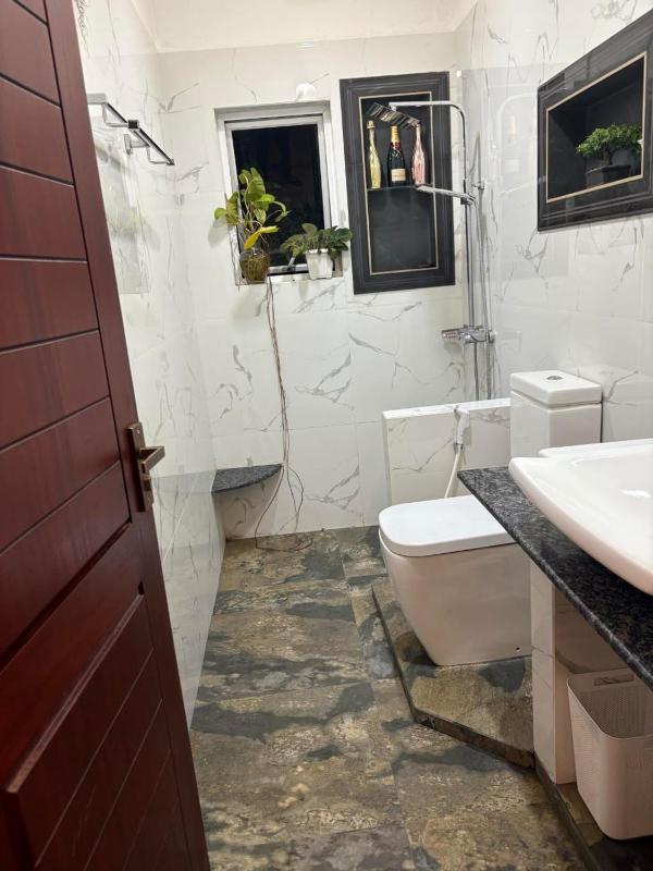 Taku Home Stay - image 2