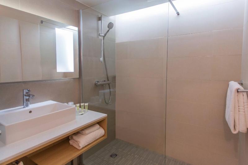 Courtyard by Marriott Montpellier - image 20