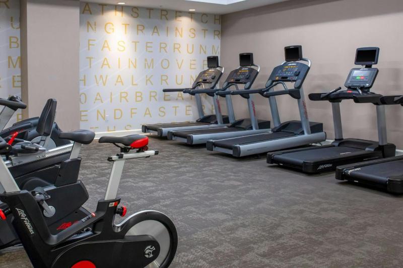 Residence Inn by Marriott Denver City Center - image 26