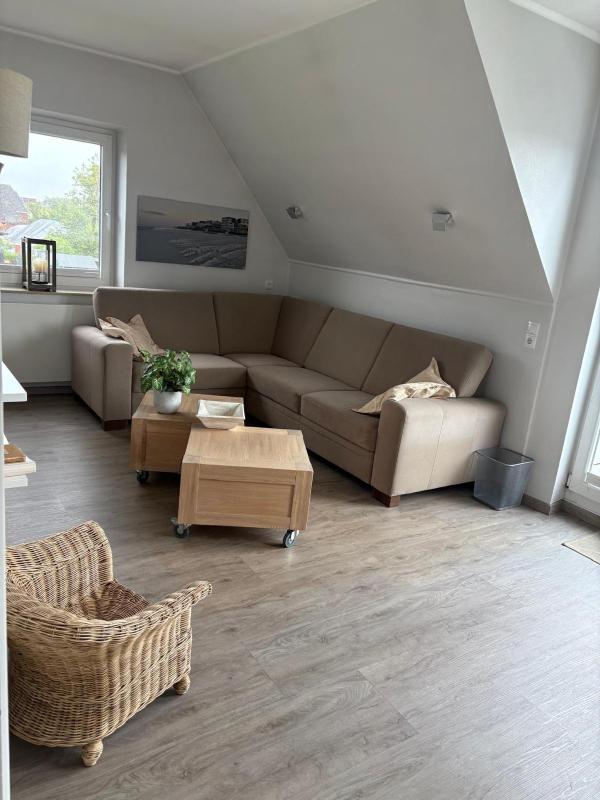 Ferienhaus Zerhusen 1 - Ferienwohnung im Herzen der Insel - image 3