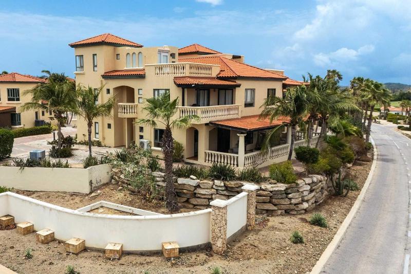 LP23A-Arashi Beach-Golf Palmas Vista 2BR-perfect for family or golf players - image 3