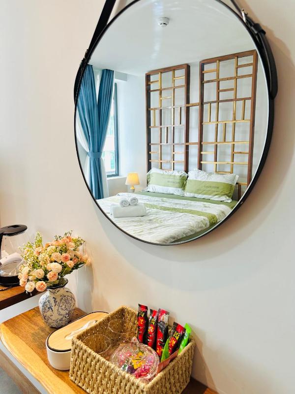 201MSNK Maison Luxe Studio with Balcony - image 7