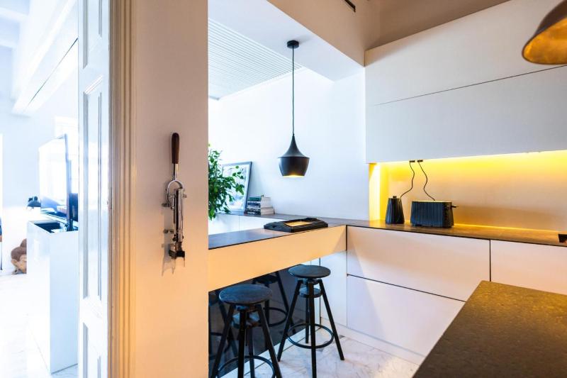 Scenic Valletta Luxury Townhouse - image 10