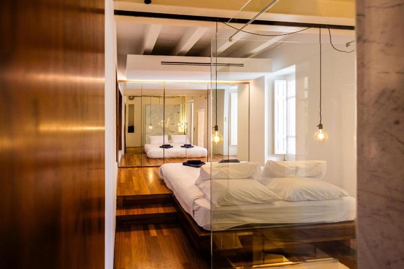 Scenic Valletta Luxury Townhouse - image 6