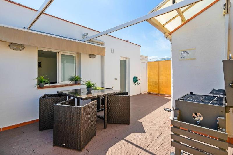 Rooftop Terrace BBQ in Gràcia AC - image 7