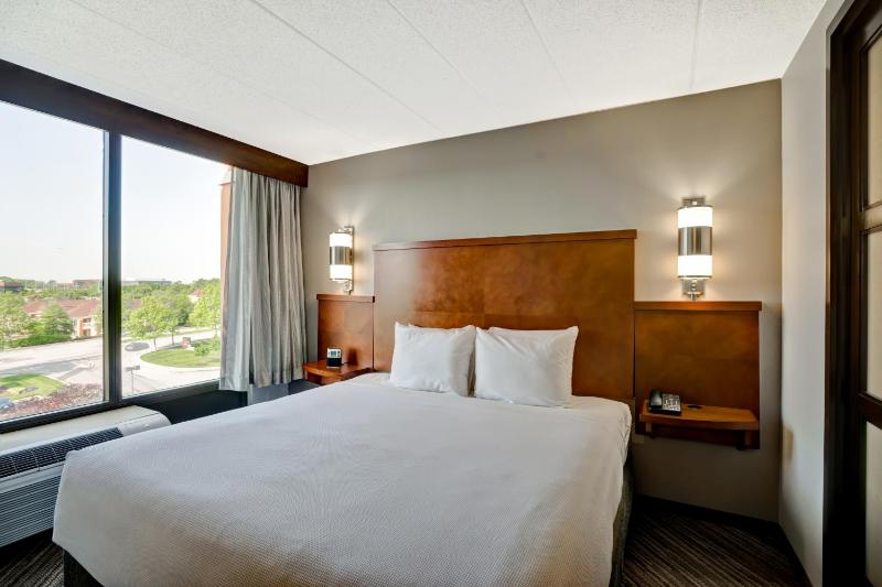 King Room - High Floor image 1