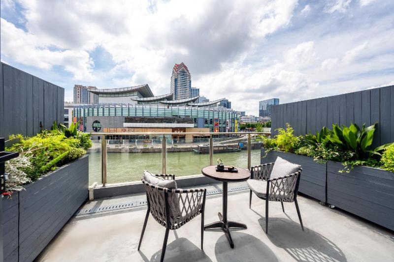 Suzhou Shantang Street Night Mooring Hotel - image 10