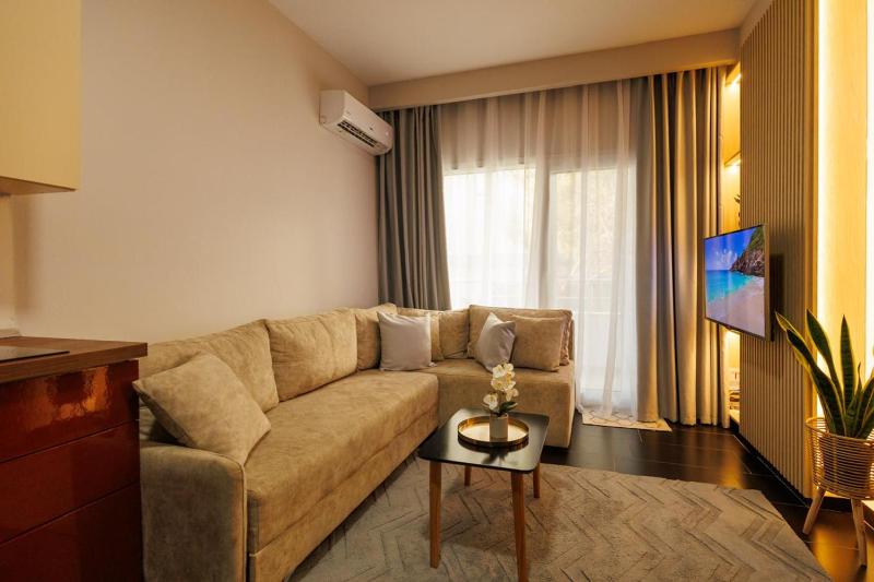 Golem Summer Vibes Apartment - image 12