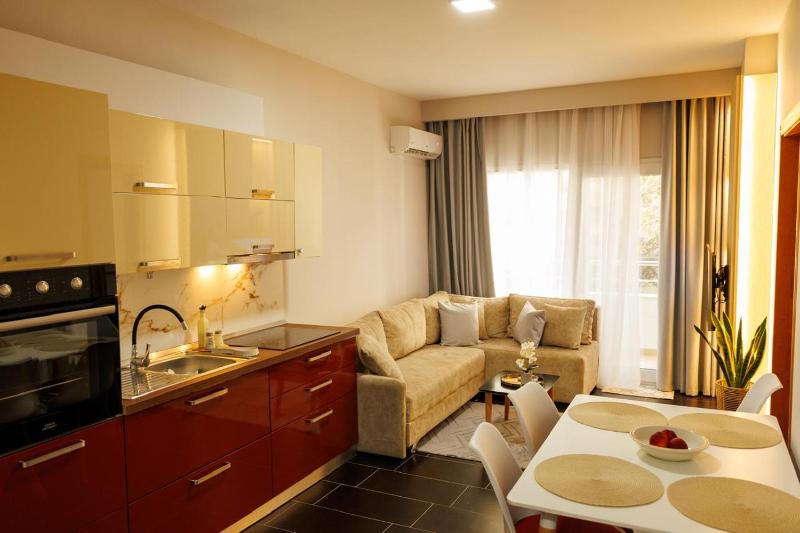 Golem Summer Vibes Apartment - image 4