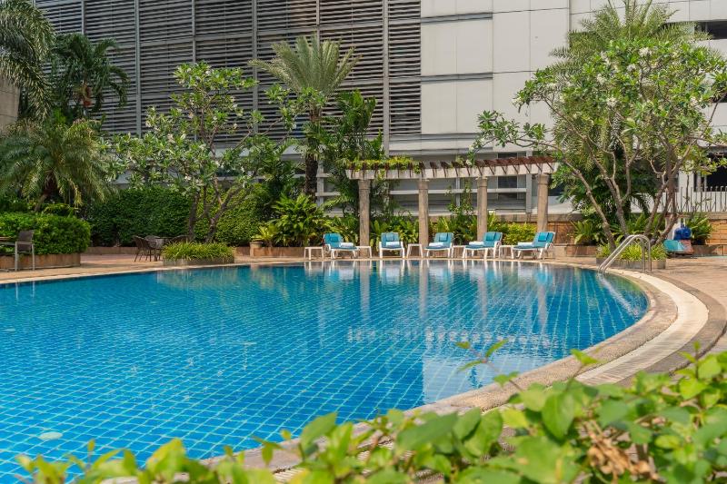 Grand Diamond Suites Hotel - image 11