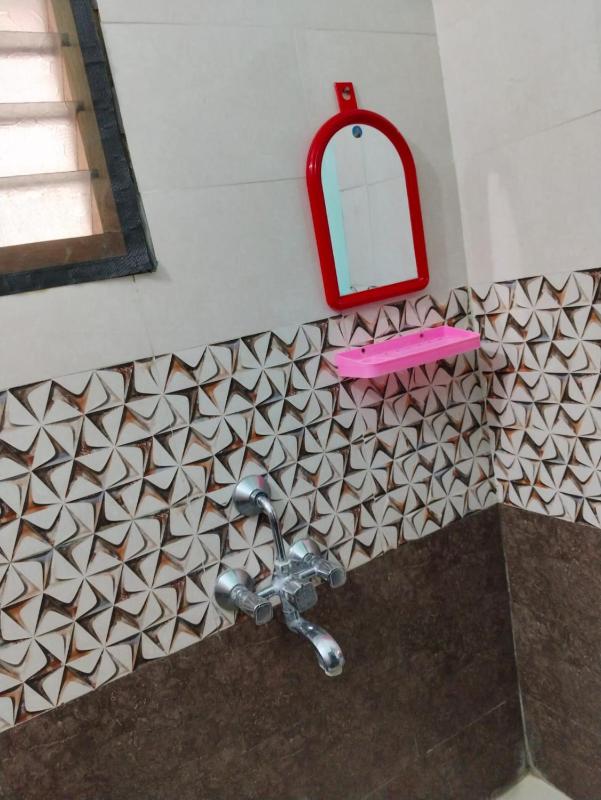 Royal 2 Bed Room Apartment -Opp Mattuthavai Bus stand Madurai - image 8