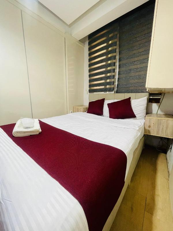 Taksim Gold House Hotel - image 12