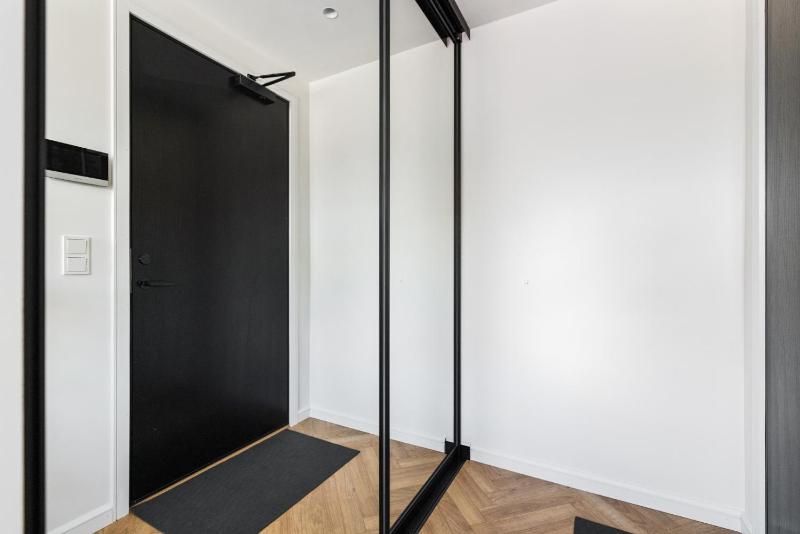 Stylish Volta Quarter Studios with AC - image 5