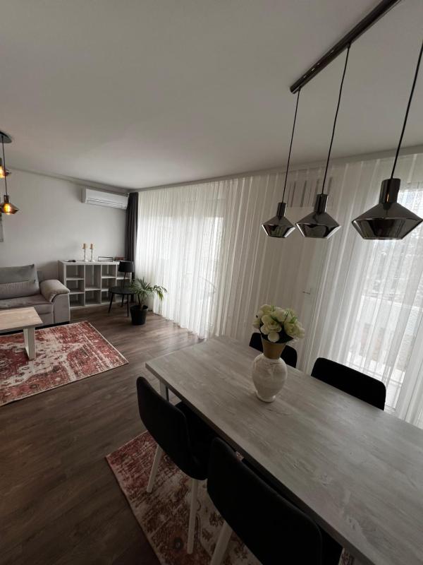 Lux Apartment Gusinjac - image 7