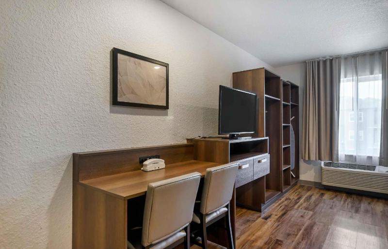 Extended Stay America Select Suites - Tampa - Brandon - East - image 33