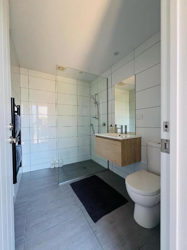 The White Room - image 29