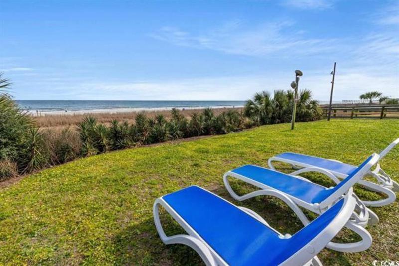 Oceanfront Walk to Boardwalk Pools Hot Tub - image 17