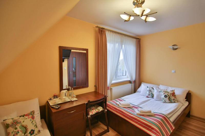 Triple Room image 4