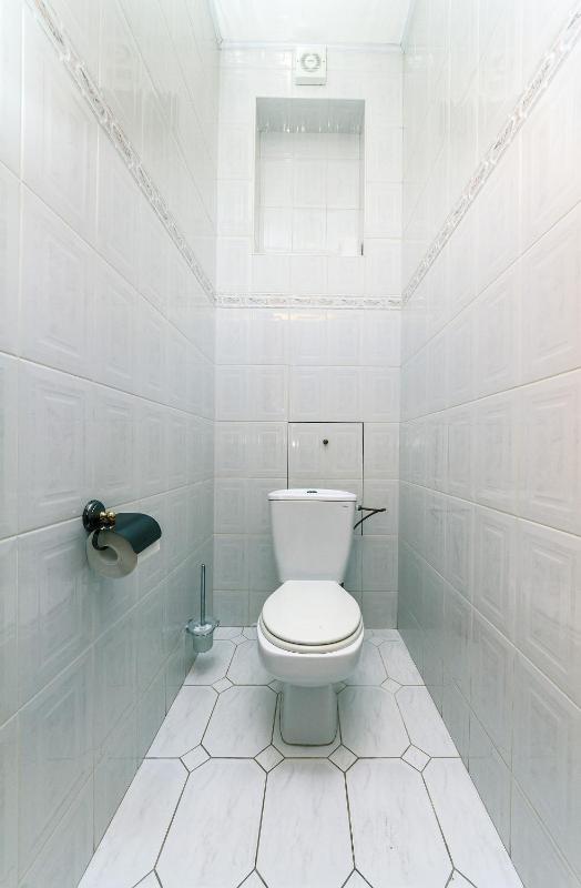 Three-Bedroom Apartment image 3