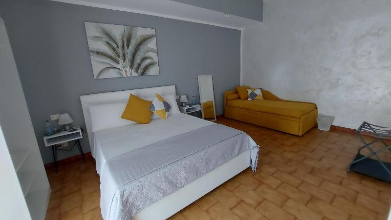 CASA DEL SOLE Accomodation - image 42