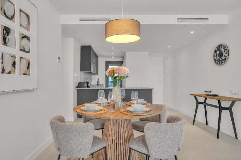 Vanian Gardens by Finest Rentals - image 25