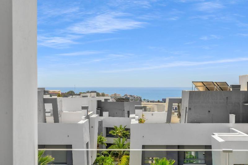 Vanian Gardens by Finest Rentals - image 48