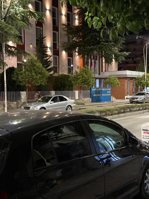 Lenci's Apartment - image 15