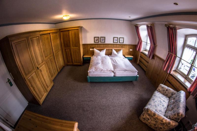 Double Room Country Style image 2