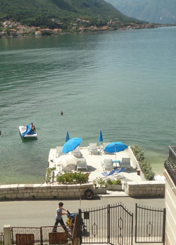 Apartment The Sea Coast - image 12