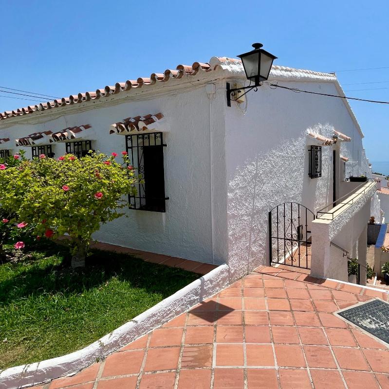 SHR066 Apartment in Nerja with Pool - image 14