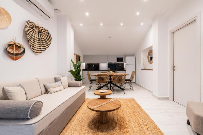 Blue Paradise Apartments - image 11