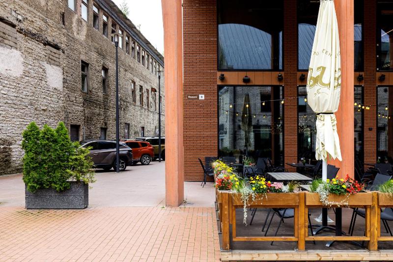 Dreamstay - Trendy Rotermann Quarter Studio with Balcony - image 8