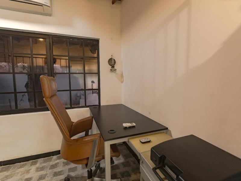 Villa H2O by Dr Nalin -Entire 2BR Villa - Private Pool & Breakfast - 5 min to Secret Beach - image 8