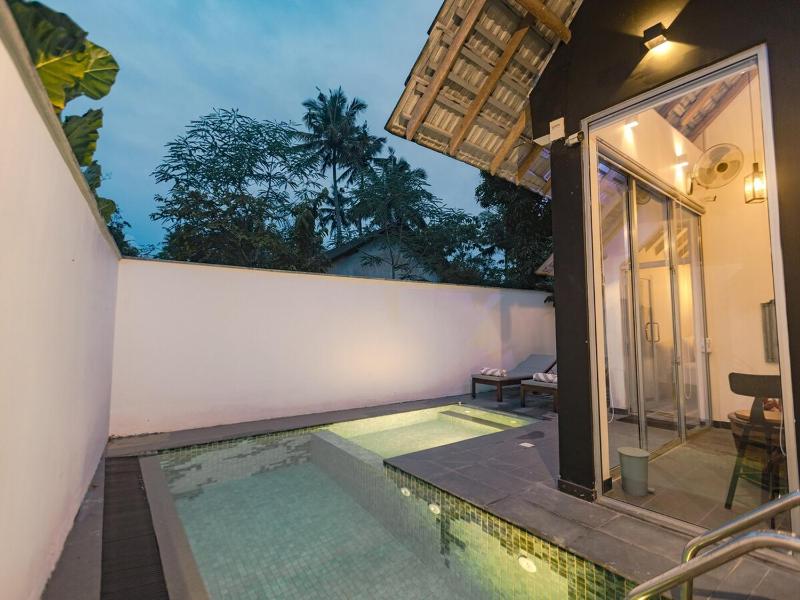 Villa H2O by Dr Nalin -Entire 2BR Villa - Private Pool & Breakfast - 5 min to Secret Beach - image 4