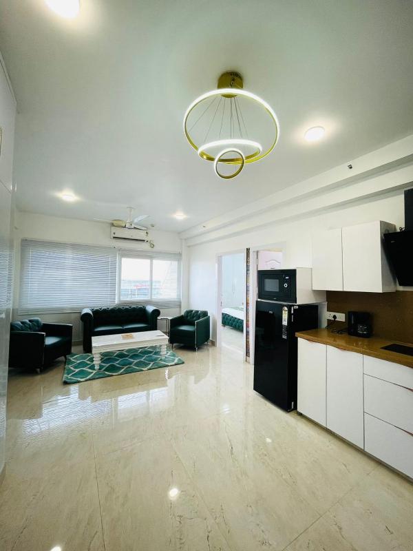 Luxury Studio Knowledge Park 3 Greater Noida - image 6