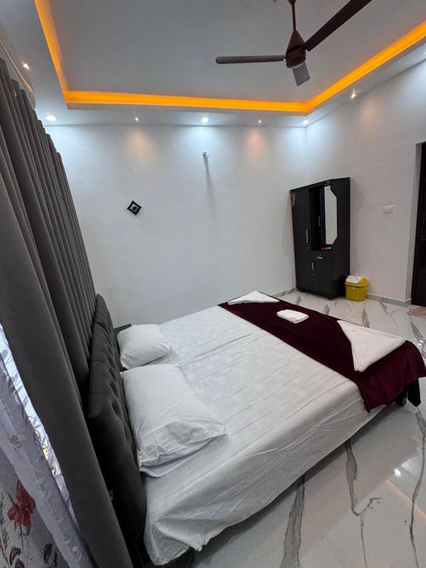 Miracle Beach Residency - image 12