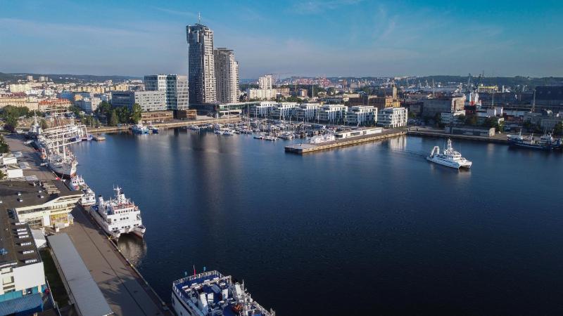Apartament ZEN - Sea Towers - image 11