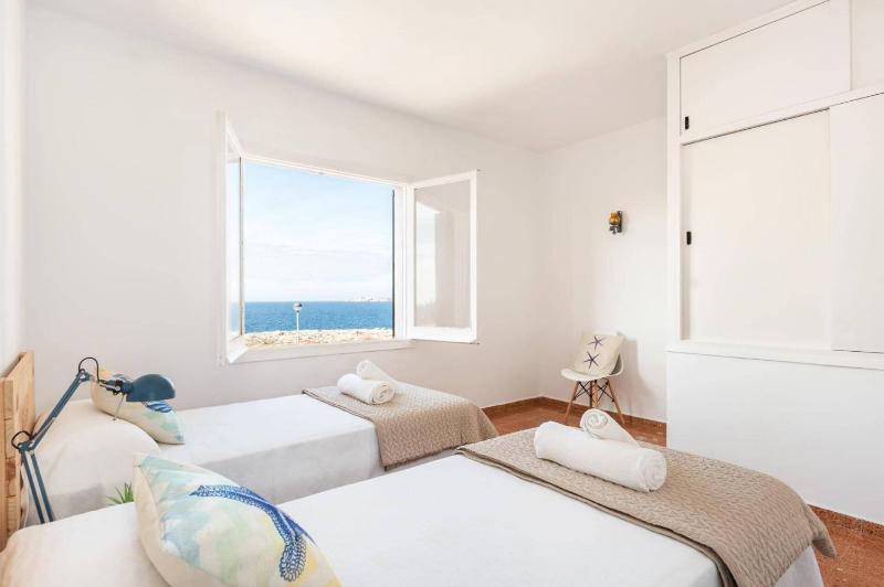 Villa Antonita by Villa Plus - image 25