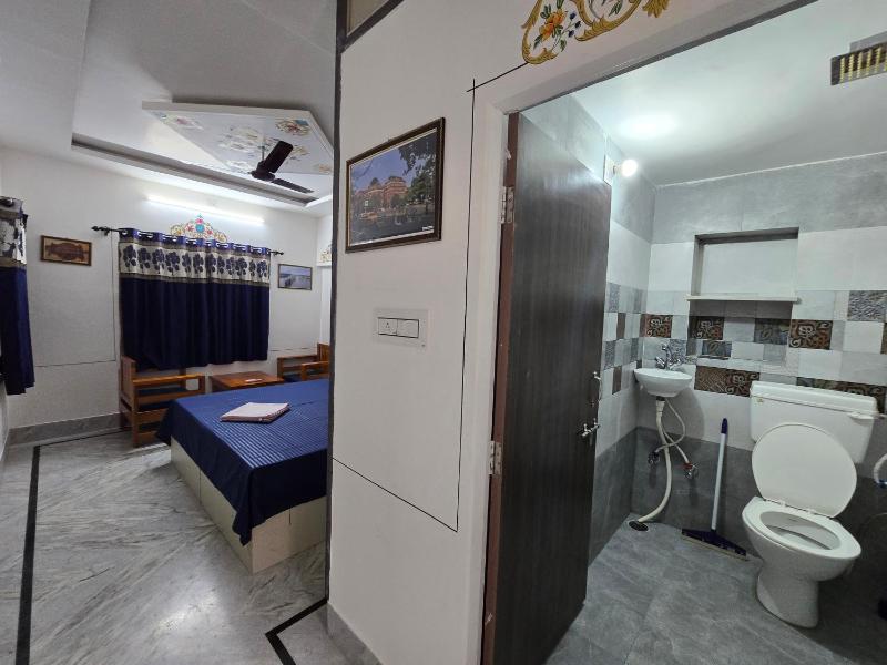 little Princess Guest House - image 15